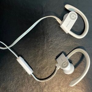 Powerbeats